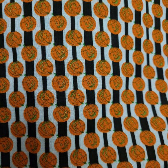 1-3/4 Yards of Jack-o-Lantern Pumpkins Fabric - Picture 1 of 2